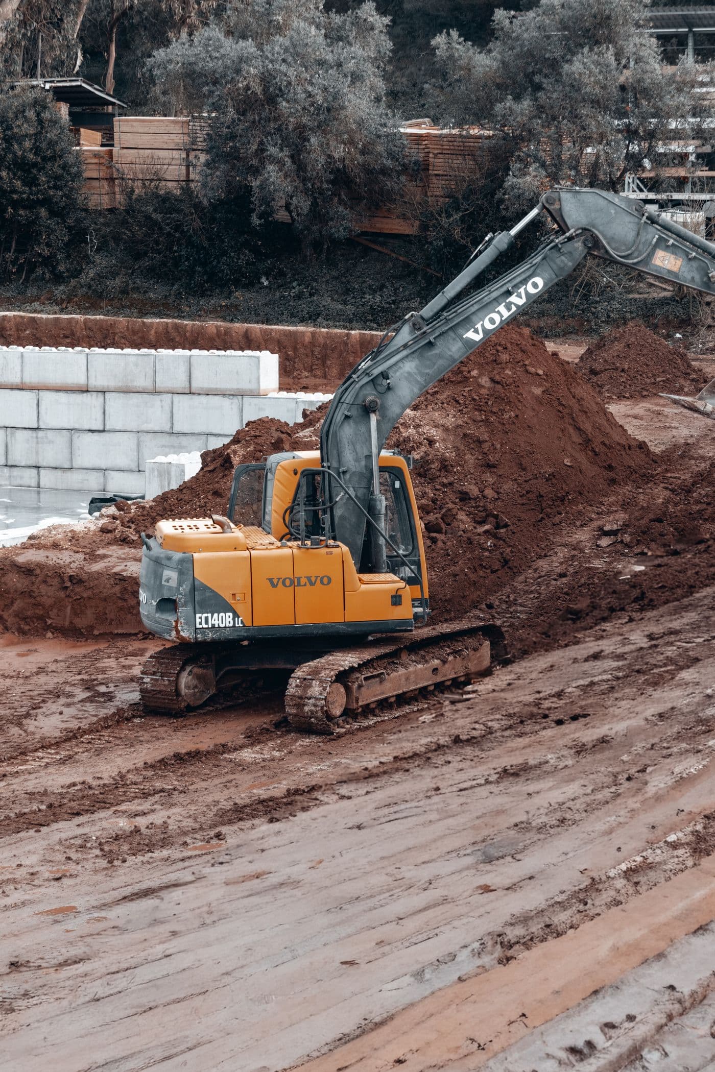 Grading & Earthworks